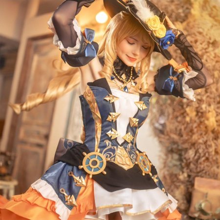 Геншин косплеи