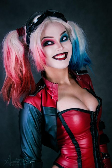 Andrasta харли квинн