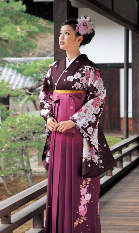 Японское женское кимоно