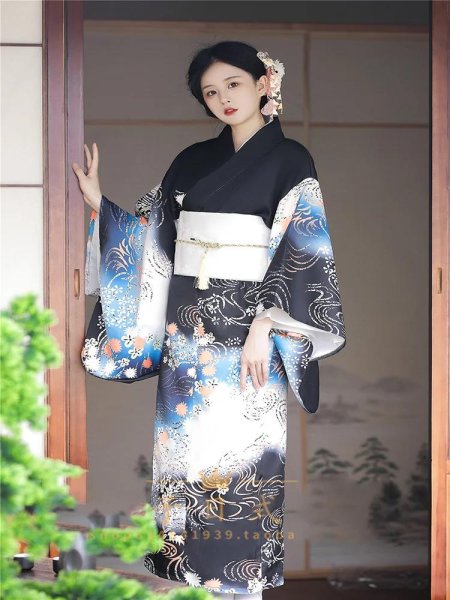 Кимоно женское традиционное