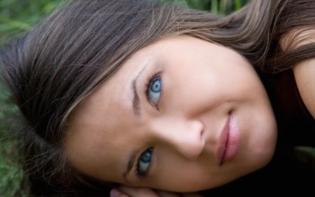 Девушка лицо