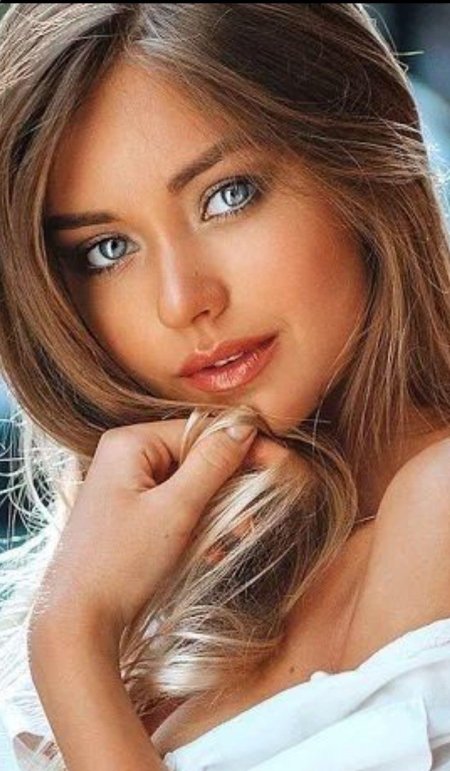 Полина костюк