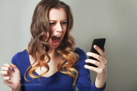 Женщина в шоке