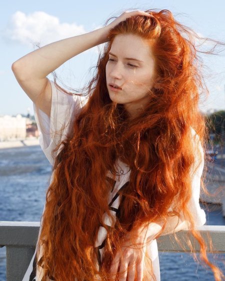 Александра черкашина модель рыжая