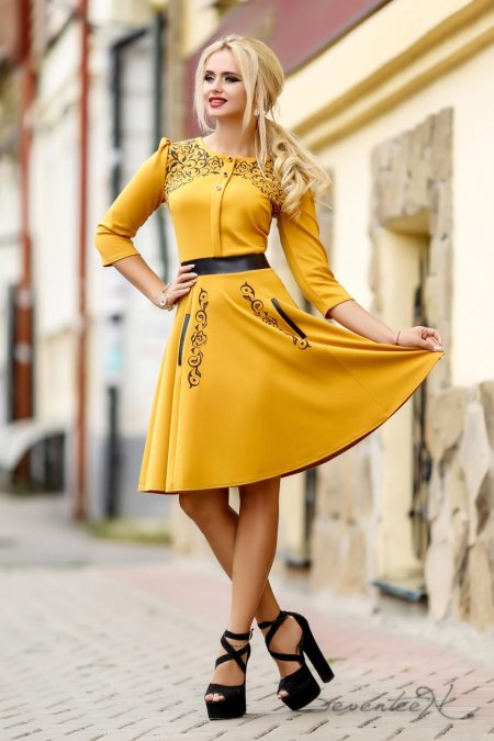 Красивые стильные платья