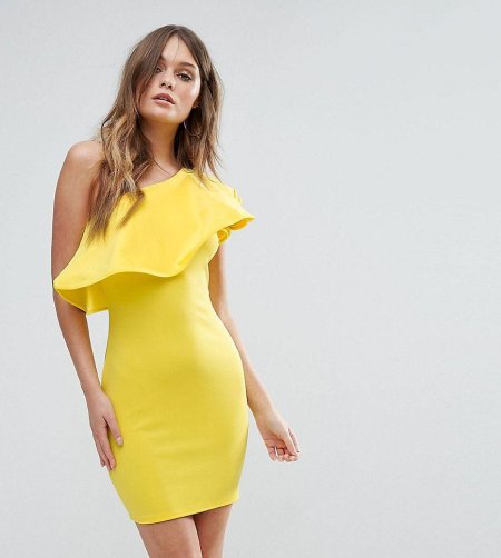 Платье с оборками