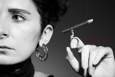 Сигарета с мундштуком