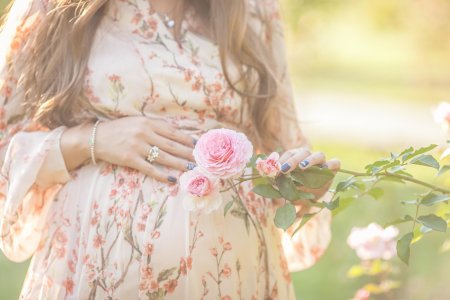 Фотосессия беременности на природе