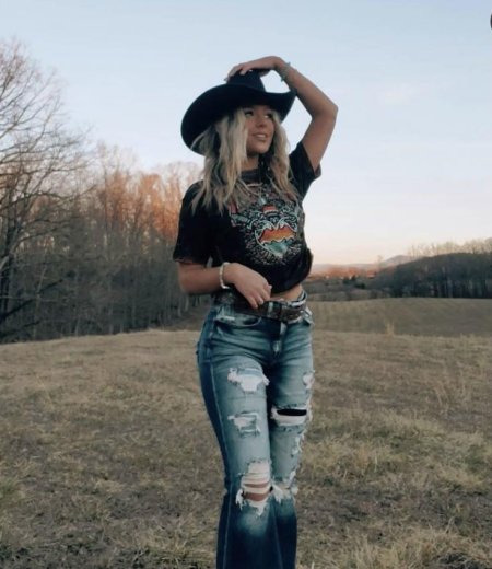 Девушка ковбой