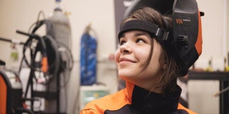 Сварщица россии диана багаутдинова