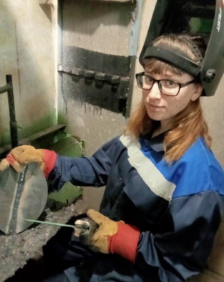 Диана багаутдинова сварщица