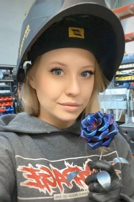 Елизавета кудрина сварщица