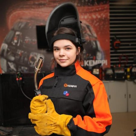 Сварщица россии диана багаутдинова