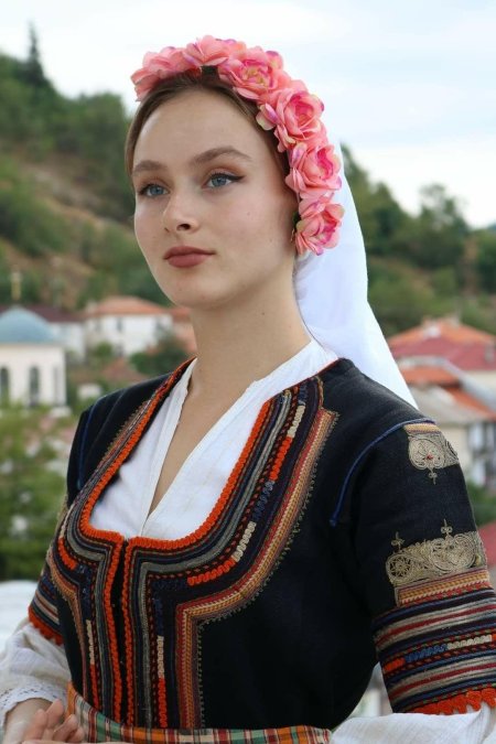 Болгарская девушка