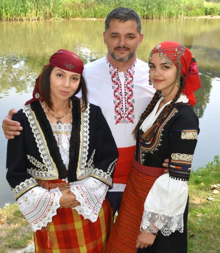 Национальный костюм сербов