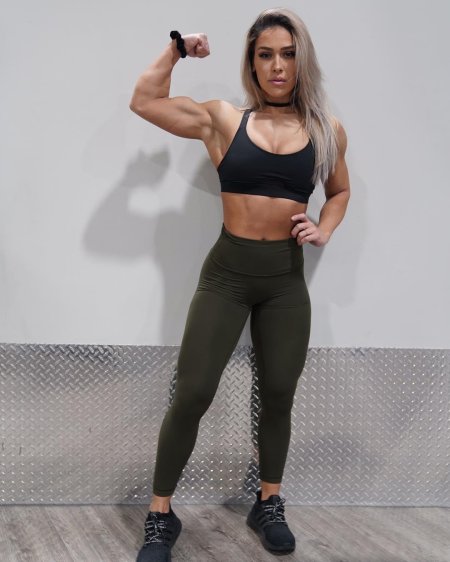 Кассандра мартин