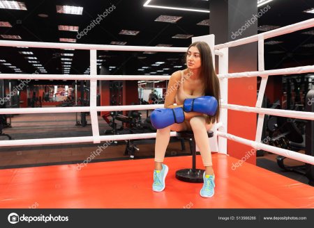 Бокс девушек