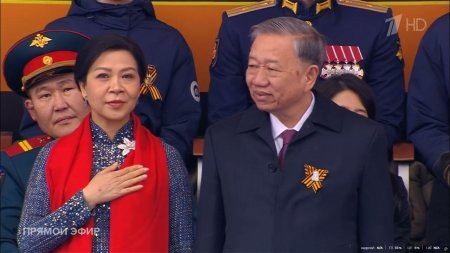 Путин и си цзиньпин в москве 9 мая 2015