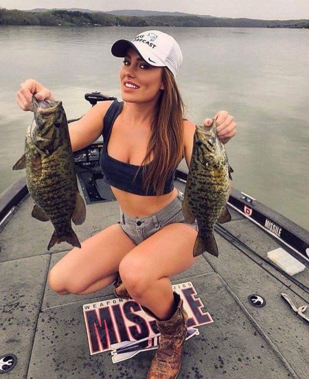 Рыбалка девушка