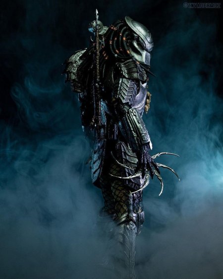 Чужой против хищника 2021