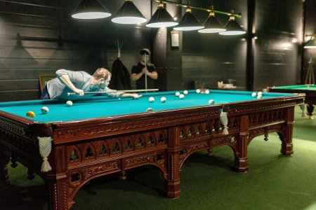 Московская пирамида бильярд