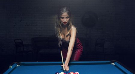 Фотосессия в бильярде
