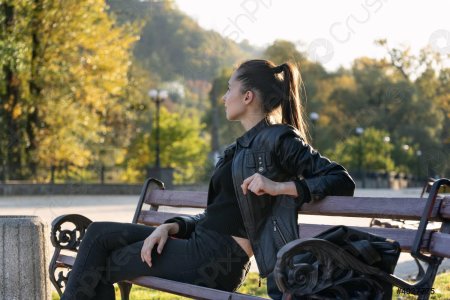 Девушка в парке