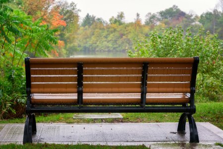 Скамейка wood bench