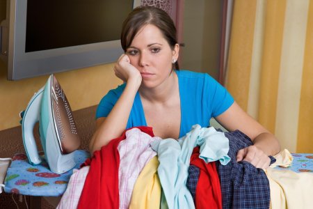 Уставшая женщина