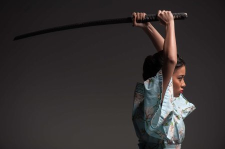 Фотосессия с катаной