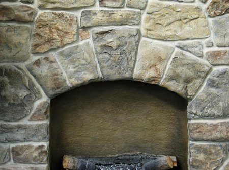 Камин из камня