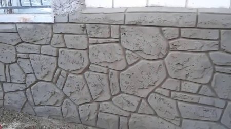 Штукатурка цоколя под камень