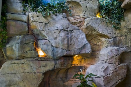 Артбетон искусственный грот водопад