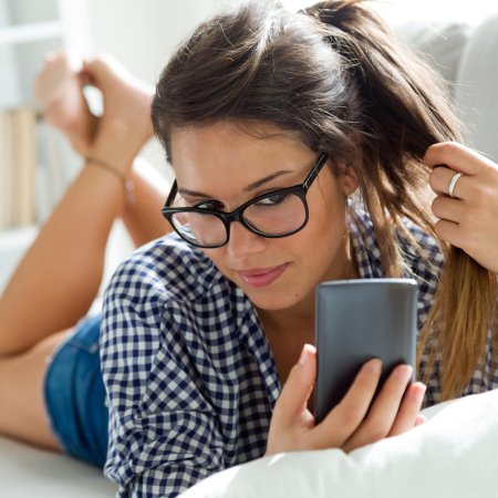 Девушка телефон