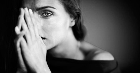 Женщина разочарована