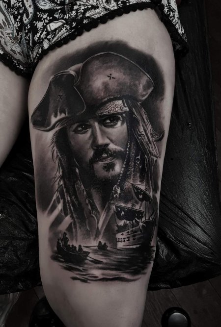 Капитан джек воробей тату