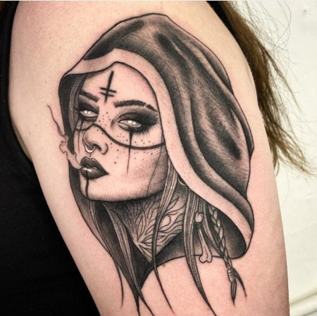 Монашка тату