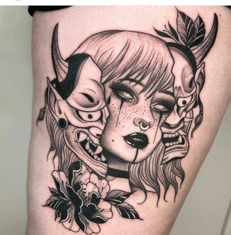 Девушка татуировка