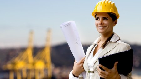 Женщина инженер