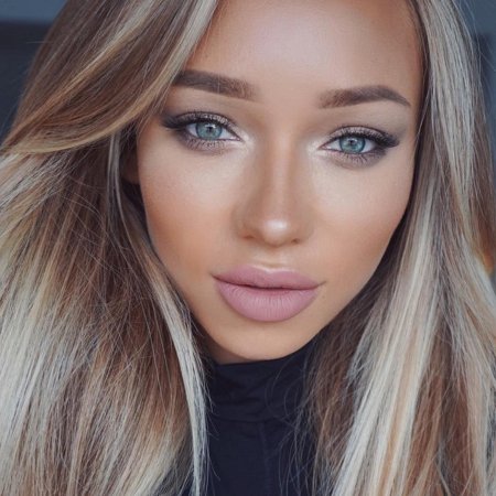 Красивый цвет волос для голубых глаз и светлой кожи