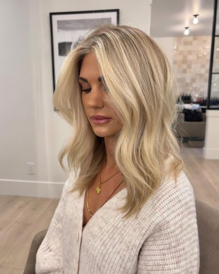 Блонд на средние волосы