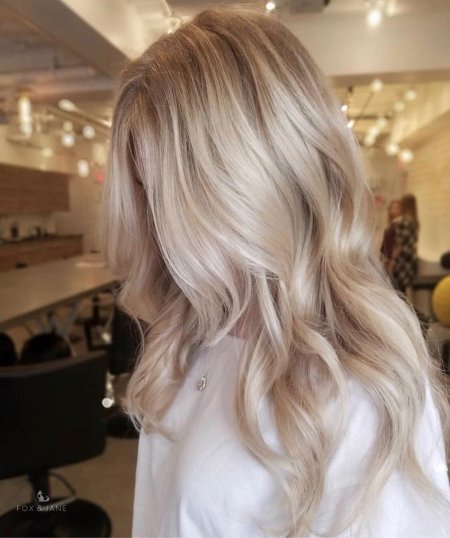 Жемчужный блонд 2023