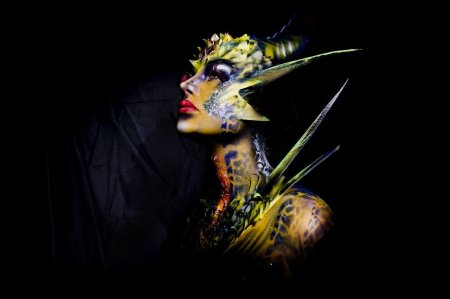 Сандра беккер боди арт