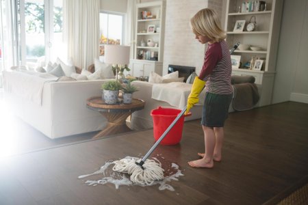 Помыть полы