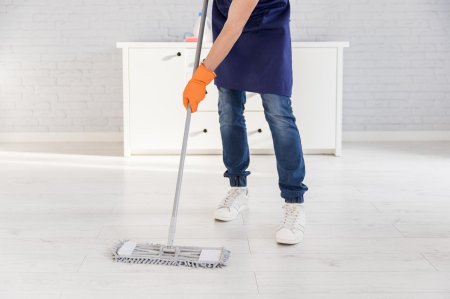 Мытье пола