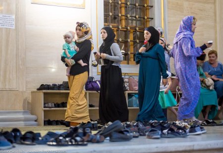 Женская одежда для мечети