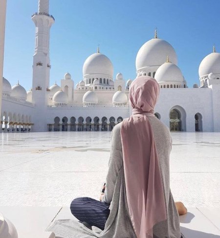 Девушка мусульманка