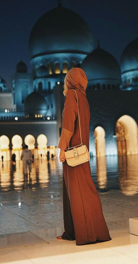 Хиджаб абу даби