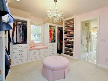 Красивые гардеробные комнаты