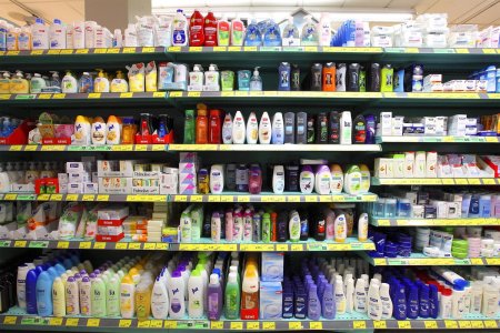 Выкладка бытовой химии